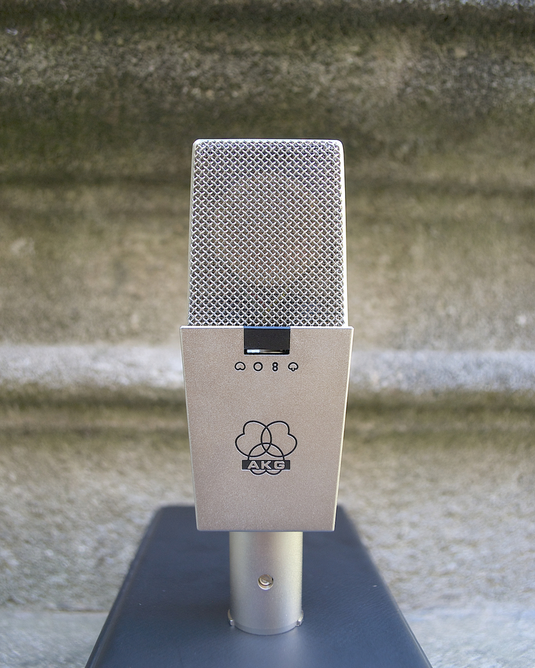 AKG C414 EB @infernalemachine